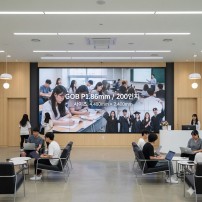 실내형 GOB P1.86mm ,4,480mm×2,400mm ,200인치 대형스크린